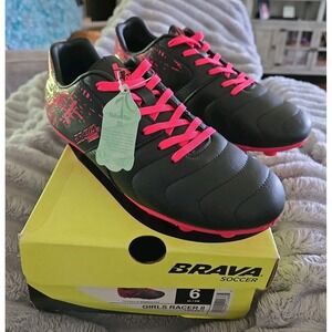 Brava Girls Soccer Racer II Cleats Black Pink Size 6.  New In Box With Tag.